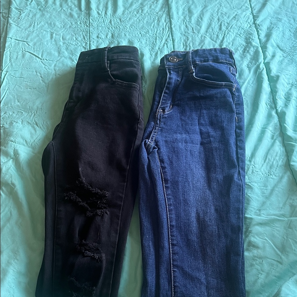 Rue21 Women's Skinny Jeans in Black and Blue